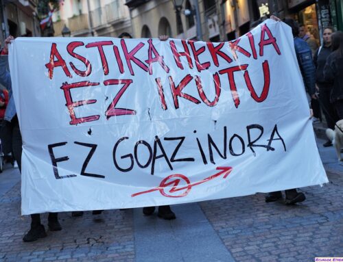 Una multitud se ha manifestado en Bilbao por la defensa de Astika Herria