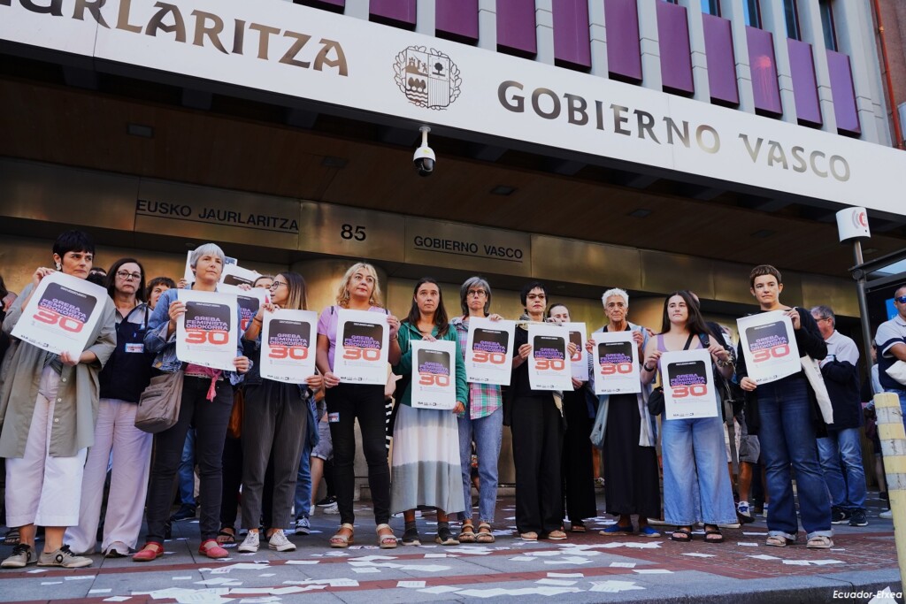 huelga-feminista-general-30-noviembre-30N-vasco-euskalherria-registro-sindicatos