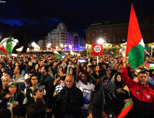 Acusan al Ayuntamiento de Bilbao de falta de valentía en su posicionamiento sobre Palestina