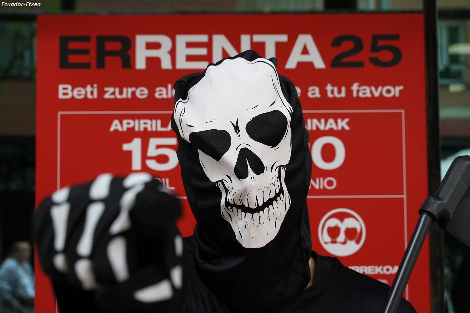 renta-IRPF-impuestos-hacienda-barakaldo-guerra-armas-militar-objeción-fiscal