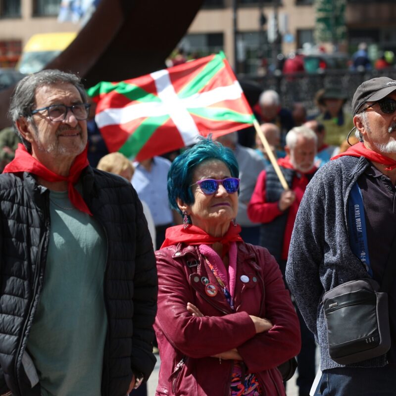 pensionistas-vascos-bilbao-huelga-general-vivienda-salarios-euskadi-PP-VOX-PSOE-pedro-sánchez-elecciones