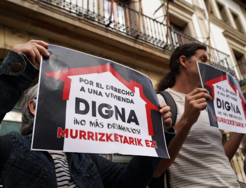 El drama de una madre desahuciada en Sestao: tiene trabajo y un hijo de 5 años, pero no una vivienda