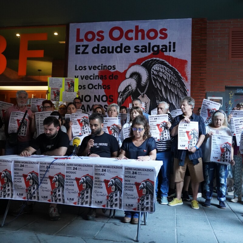 los8-ochos-erandio-tartanga-viviendas-alquiler-inquilinos-manifestación-mosaic-fondo-buitre-inmocaixa-LAB