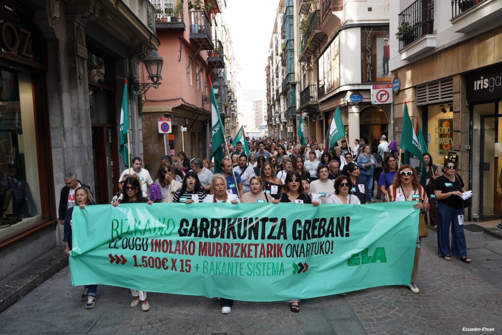 huelga-limpieza-mujeres-bilbao-arriaga-euskalduna-ELA